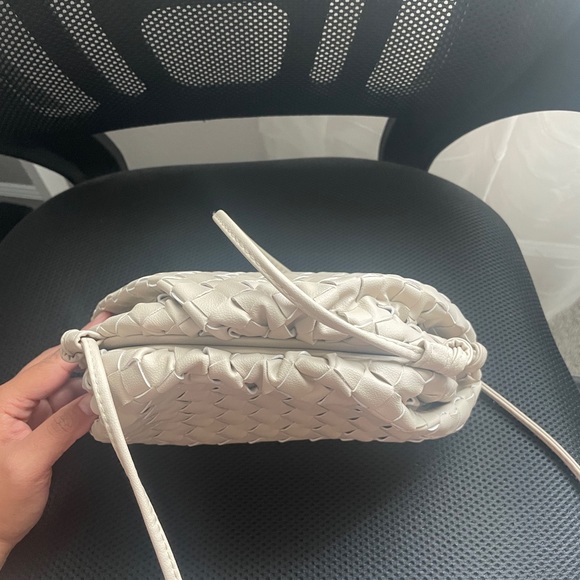 Pouch bag - Picture 3 of 4